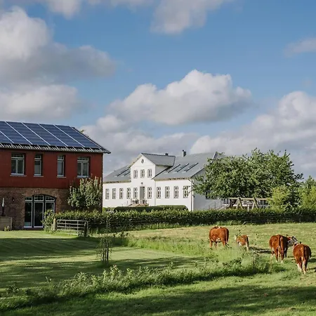 Gut-royum-strohlager Brodersby-Goltoft